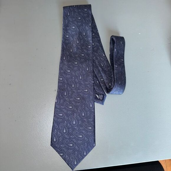 Nautica Paisley Necktie - Navy Blue Patterned Business Casual - Picture 2 of 3